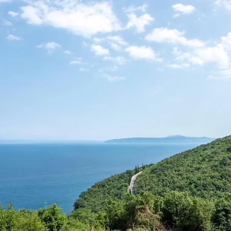 Baraka - Medveja Holiday home